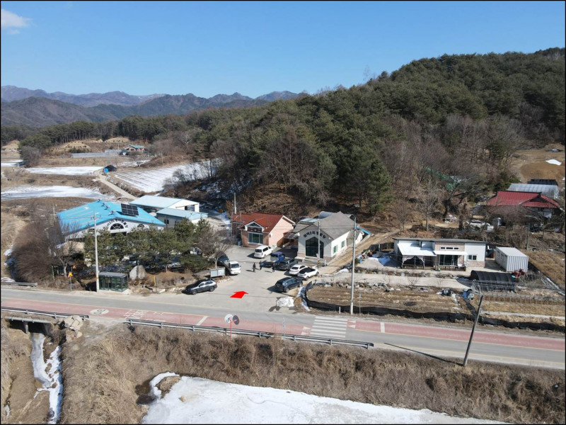 7427cf64ac5514c2fc0a55c30c977925ee0e3fec.jpg