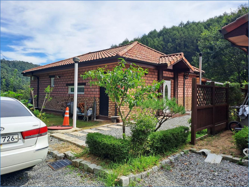 f66226548a948748625d2bbd235c68f3996ae462.jpg